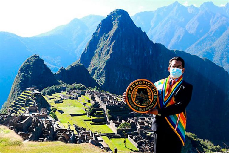 La maravilla del mundo “Machu Picchu” ayer celebró su 14 aniversario como maravilla mundial.
