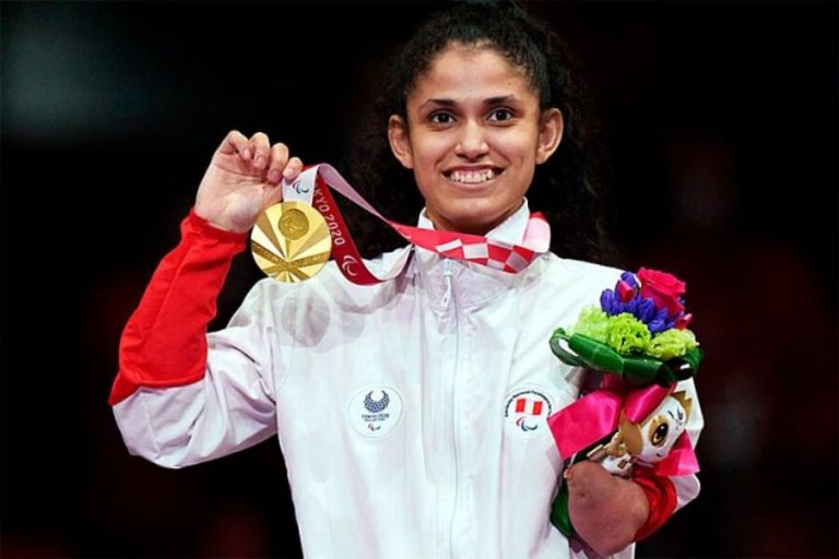 Cumplí mi sueño de lograr la medalla de oro en los Juegos Paralímpicos manifiesta Ángela Espinoza.