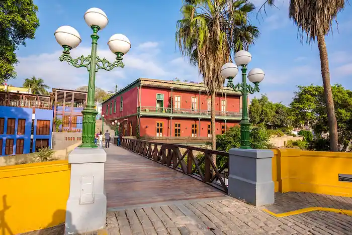 Barranco, lindo lugar en Lima