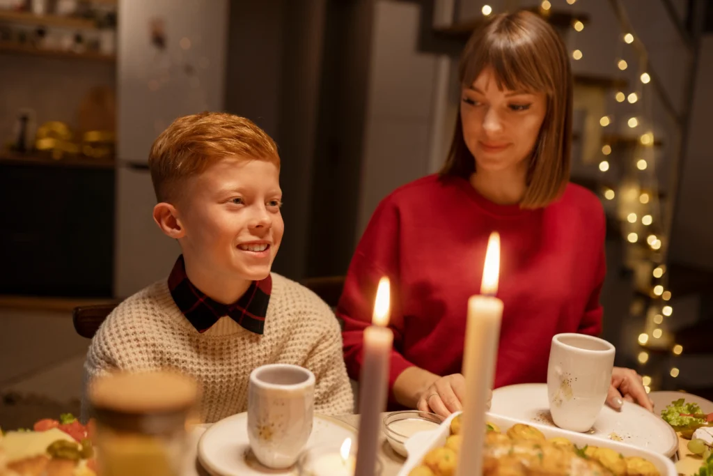 cena de mamá e hijo