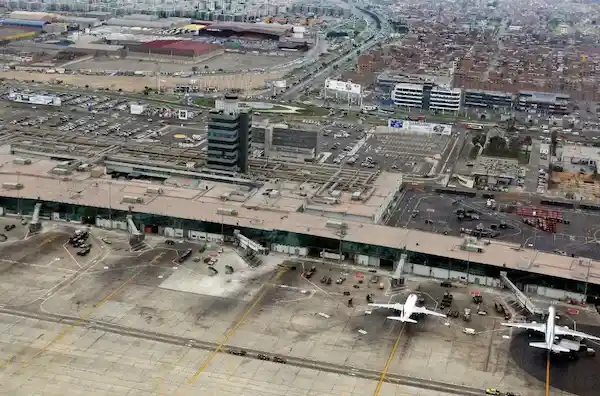 por qué se postergo la inauguración del nuevo aeropuerto jorge chavez