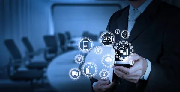 Automatización de procesos eficiencia y precisión con Etiqcontrol