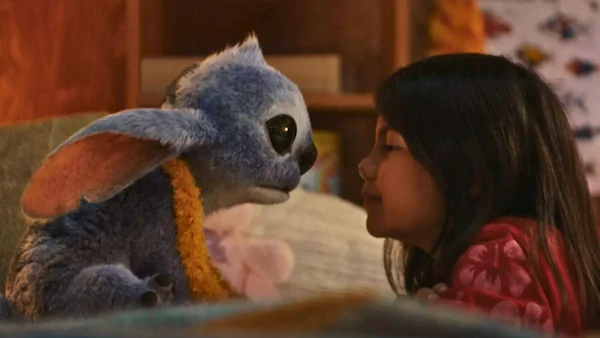 Imagen del trailer de Lilo y Stitch 2025 donde se ve la combinación del CGI con el Live Action