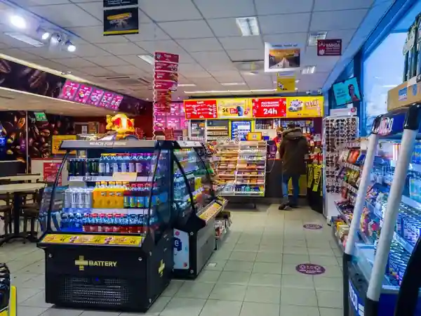 Tienda de alimentos adaptandose a las tendencias del retail