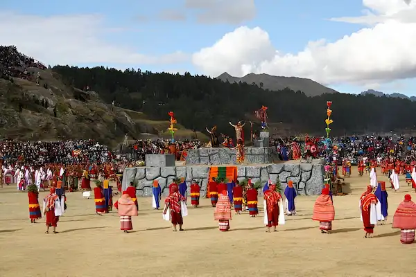 Impacto cultural y turístico del Inti Raymi en el Cusco