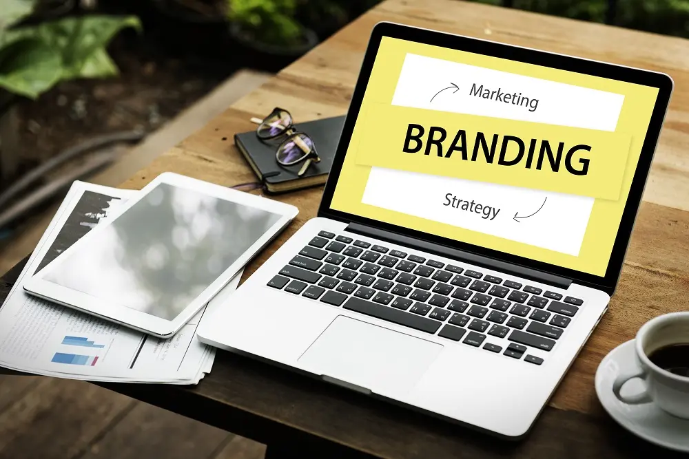 Te ayudamos a construir una estrategia acompañada del branding para tu marca