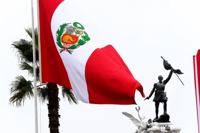 Día de la bandera en Perú