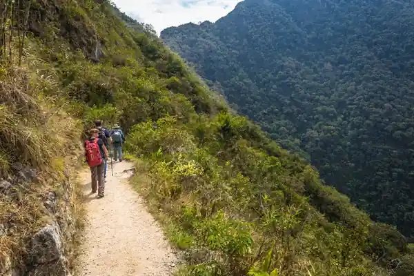 Qué llevar en tu mochila para el trekking a Machu Picchu