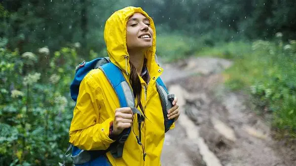Reducir el estrés caminando en la naturaleza