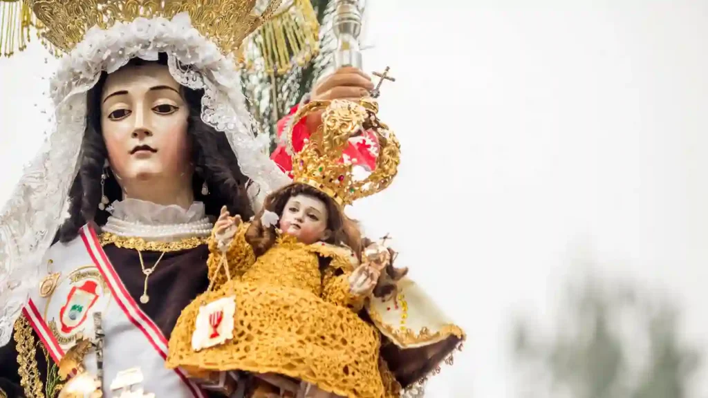 Virgen del Carmen en Cusco