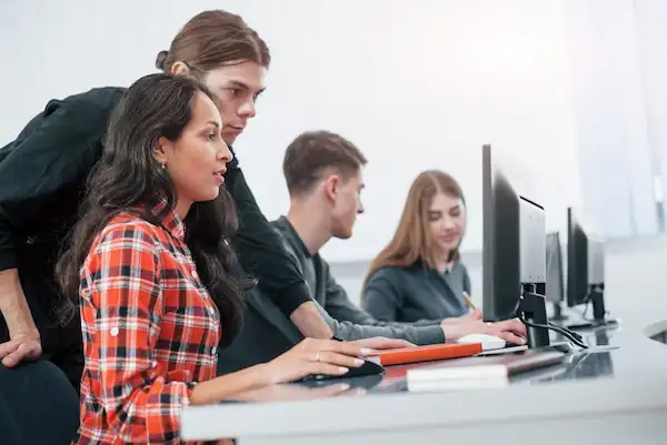 ¿Vale la pena invertir en cursos de tecnología?