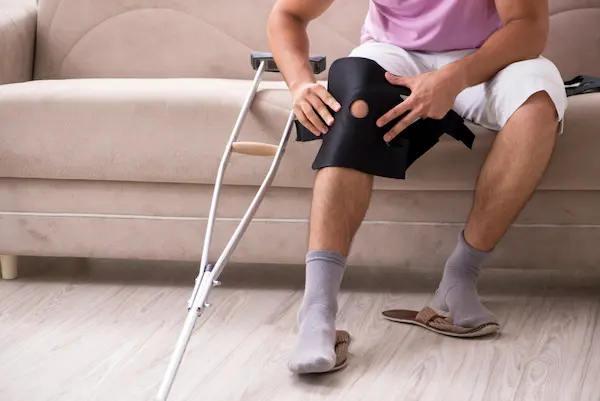 Recuperación después de una operación de rodilla Guía completa para volver a moverte