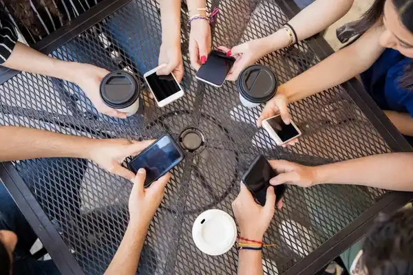 Influencia de las redes sociales en el comportamiento humano