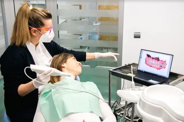 Por qué usar un escáner intraoral en el diagnóstico dental