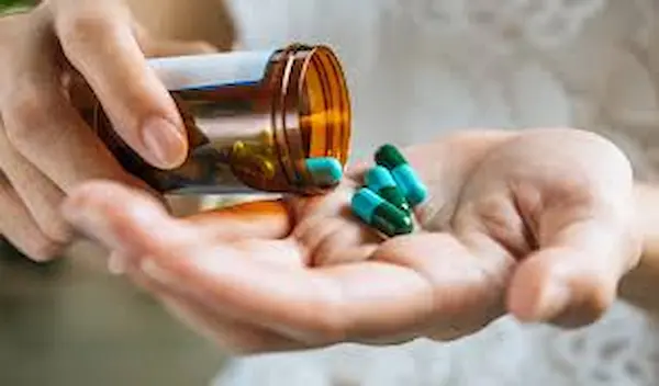 Riesgos de automedicarse sin supervisión profesional