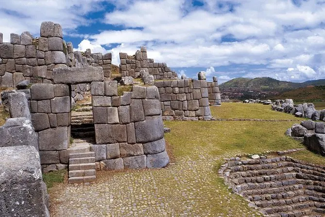 Horarios de visita a la fortaleza de Sacsayhuaman
