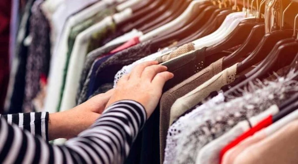 Ropa de segunda mano El auge del consumo responsable en Perú