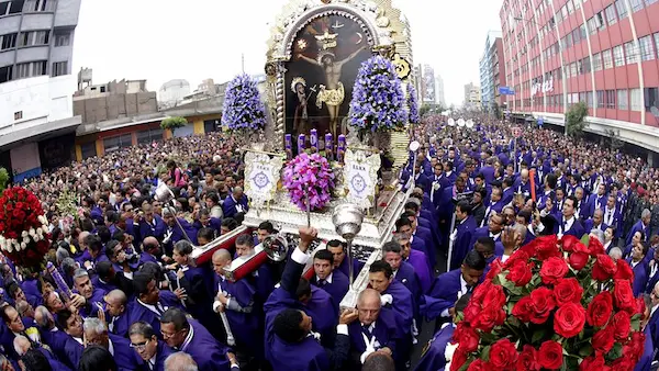 Mes morado: tradiciones y simbolismo en la cultura peruana