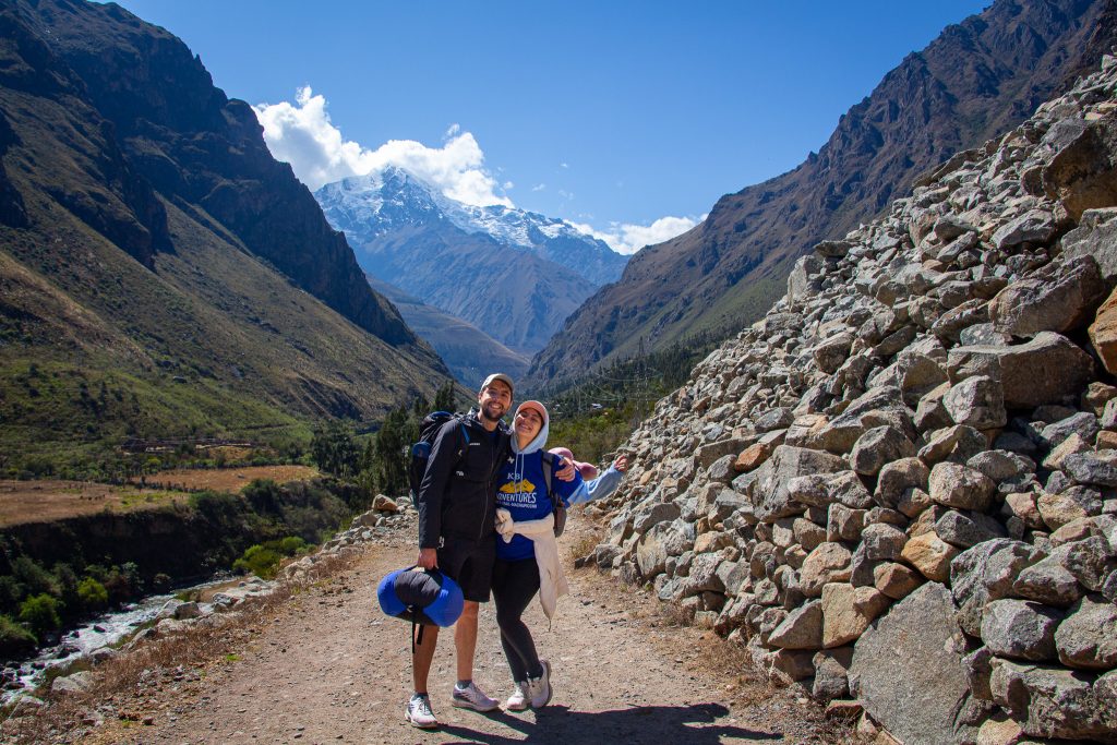 pareja-haciendo-camino-inca