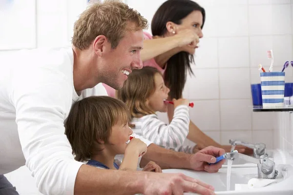 Qué es la higiene dental infantil