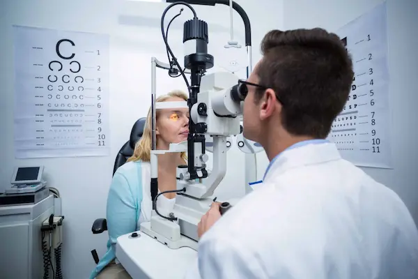 ¿Qué es un examen oftalmológico y por qué es importante