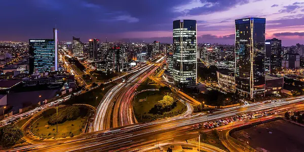 Infraestructuras inteligentes, Edificios automatizados, Edificaciones tecnológicas, Infraestructuras conectadas, Construcciones de alta tecnología, Edificios eficientes, Edificaciones sostenibles,