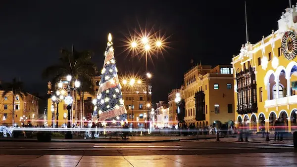 Cómo evoluciona la Navidad en Lima en tiempos modernos