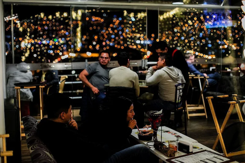 Limbus Restobar con vista panorámica