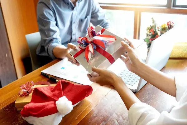 Regalos Navidad empresas con enfoque en bienestar emocional