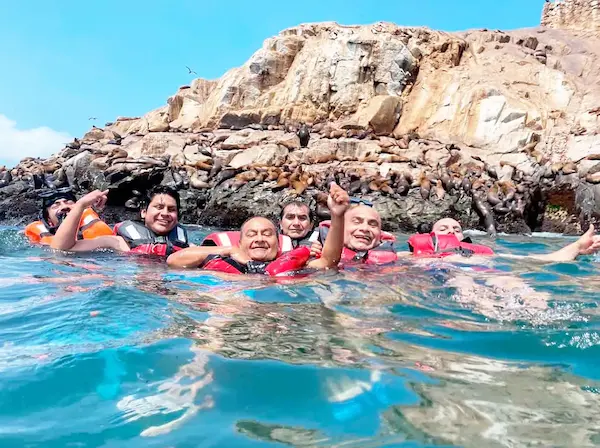 Buceo en Paracas y las Islas Ballestas