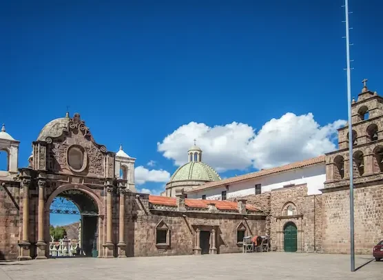 Imagen de Plaza de la Almudena en Cusco