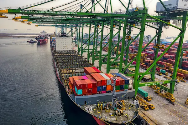 Importancia del transporte internacional en el agenciamiento de carga internacional