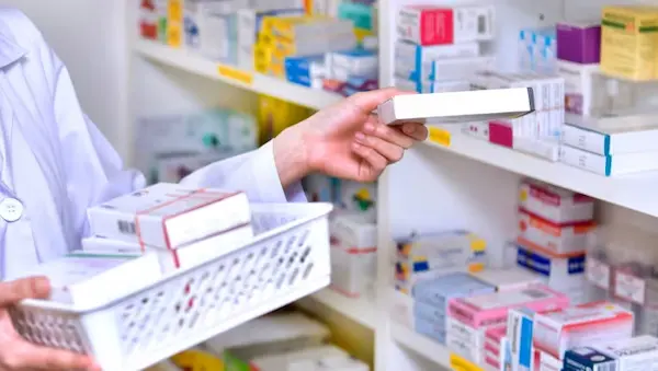 Productos farmacéuticos y dispositivos médicos