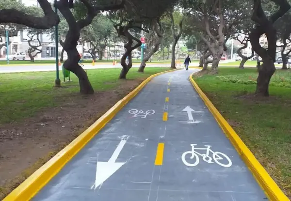 ciclovías y parques en San Borja Lima