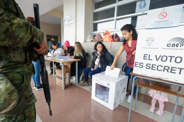 Seguridad y transparencia en las votaciones electorales