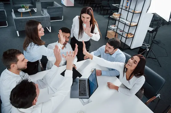 Tendencias en el trabajo actual hábitos y nuevas dinámicas laborales