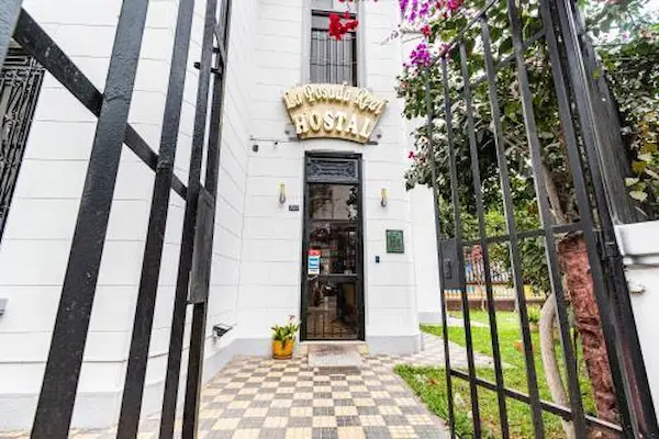 Hotel Ayenda moderno habitaciones confort jacuzzi
