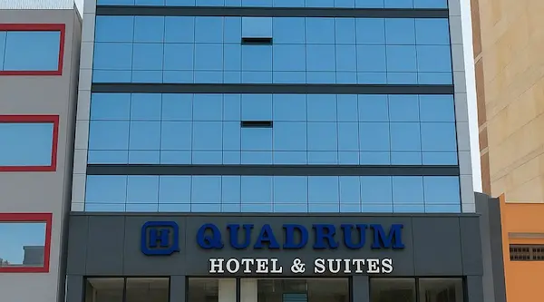 Hotel Quadrum cerca de Lince suites modernas jacuzzi Lima Perú