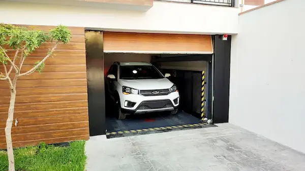 Por qué una plataforma elevadora puede mejorar tu negocio