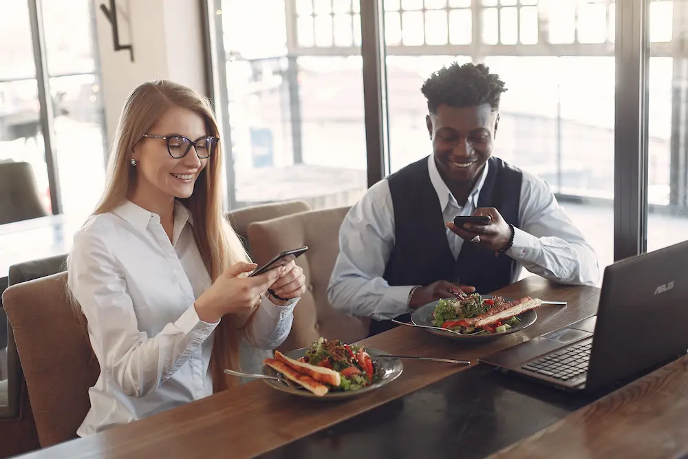 Qué características debe tener un buen wifi para restaurantes